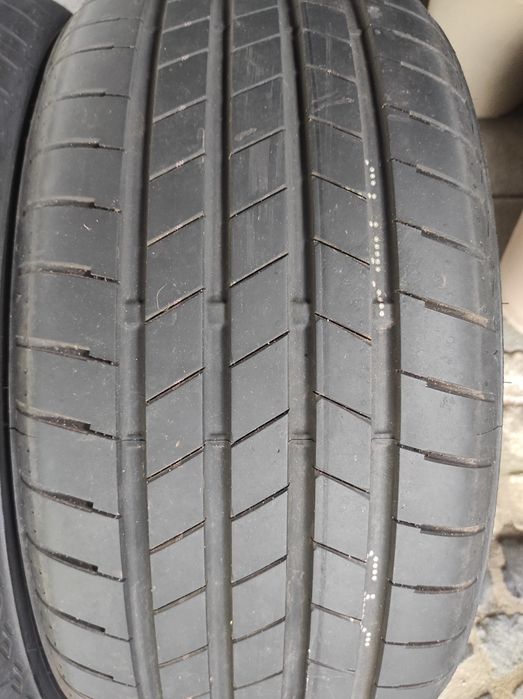 235/45/18 Bridgestone 4бр