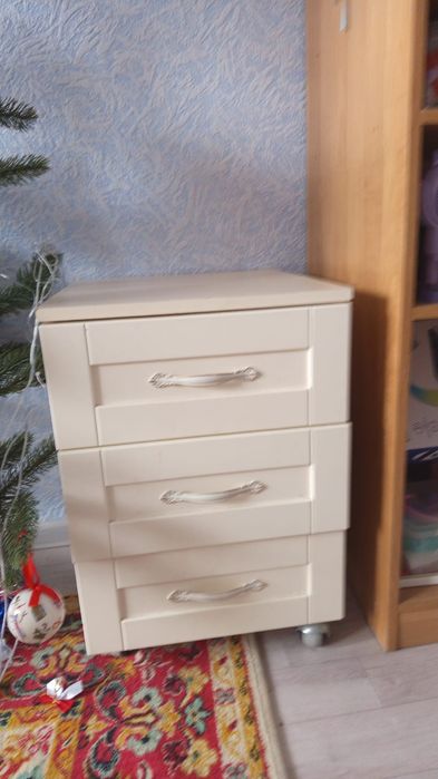 Детская мебель для девочки