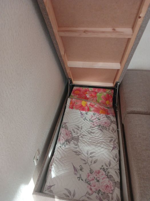 Диван еврокнижка