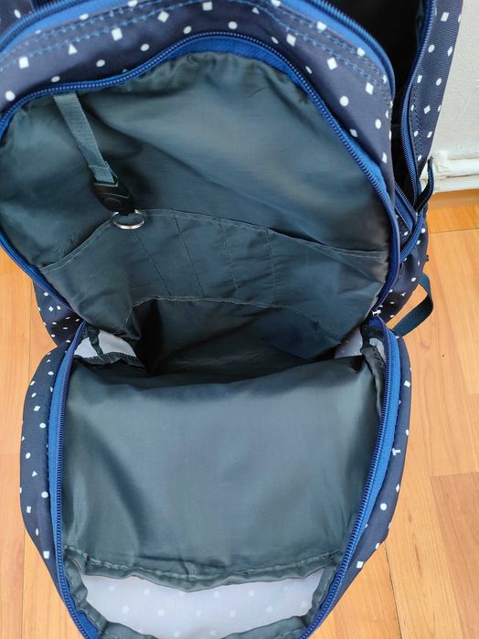 Ghiozdan ergonomic Mesco