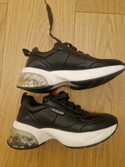 Маратонки Love Moschino