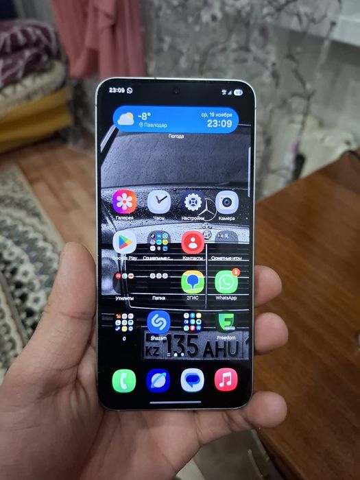 Samsung galaxy s25 12/256