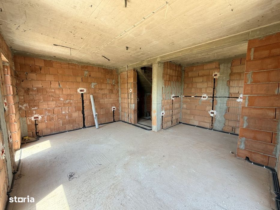 Duplex 3 camere si 3 bai - Zona Urban Village - Mosnita