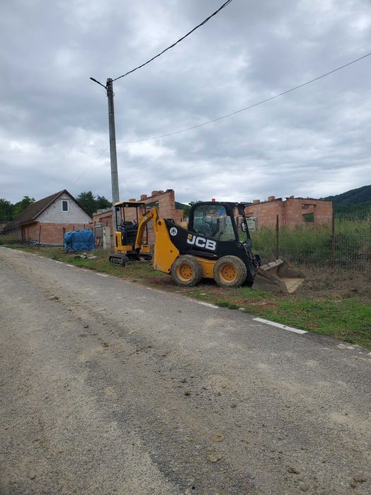 Vand sau schimb . buldoexcavator, Excavator, Miniincarcator, Miniexcavator, Camioneta