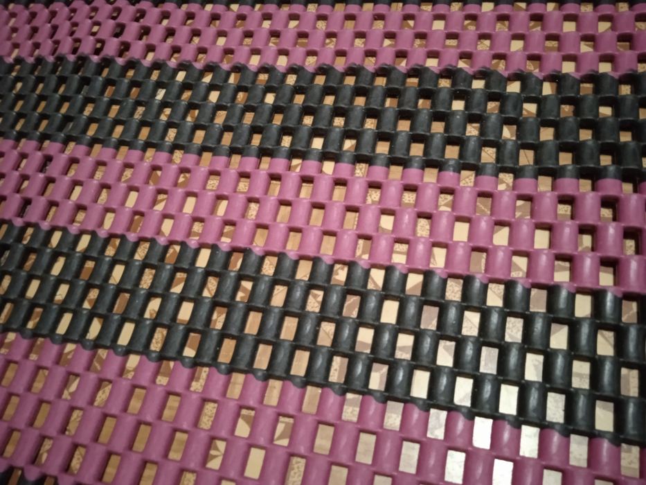 Коврик резиновый новый