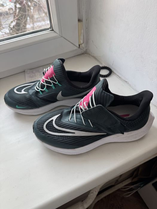 Nike zoom pegasus flyease