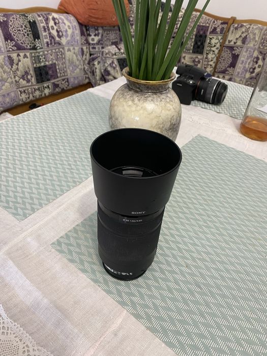 obiectiv Sony 55 - 300 mm