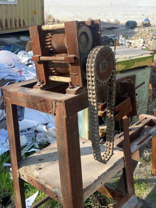 Станок для изготовления «гусиная лапка» новый