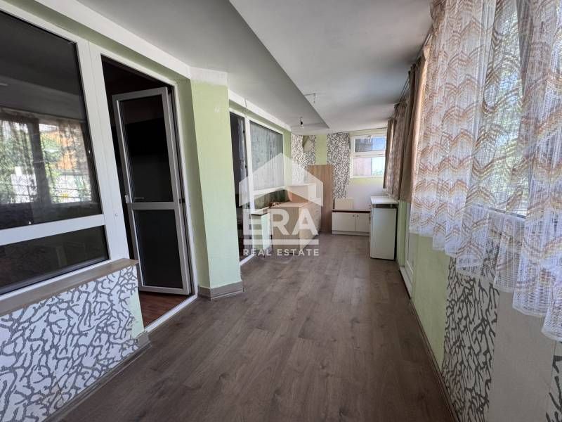 Продава се Двустаен апартамент в Варна, Бриз - 68 кв.м за 2177 €/кв.м - Снимка #2