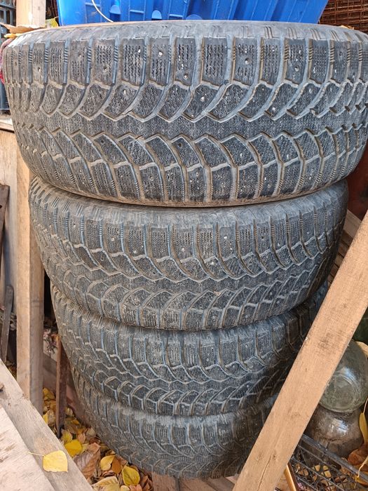 Продам шины 265/65/17