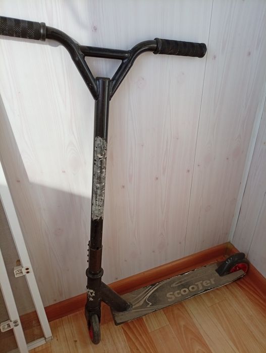 Продам самокат трюковой