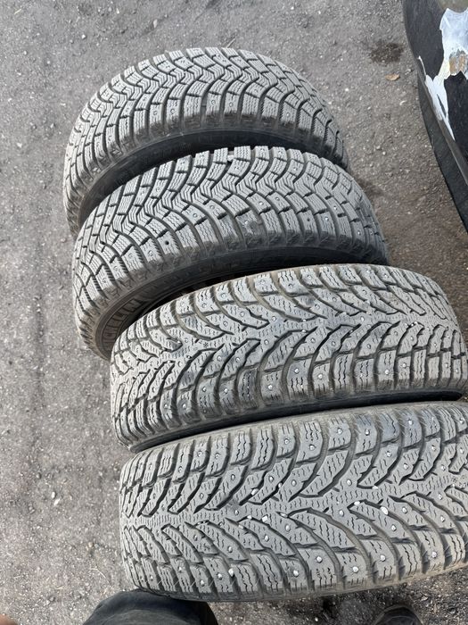 Комплект резины на дисках r15