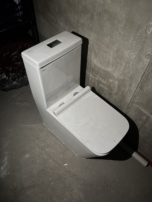 Унитиаз ORBITA )