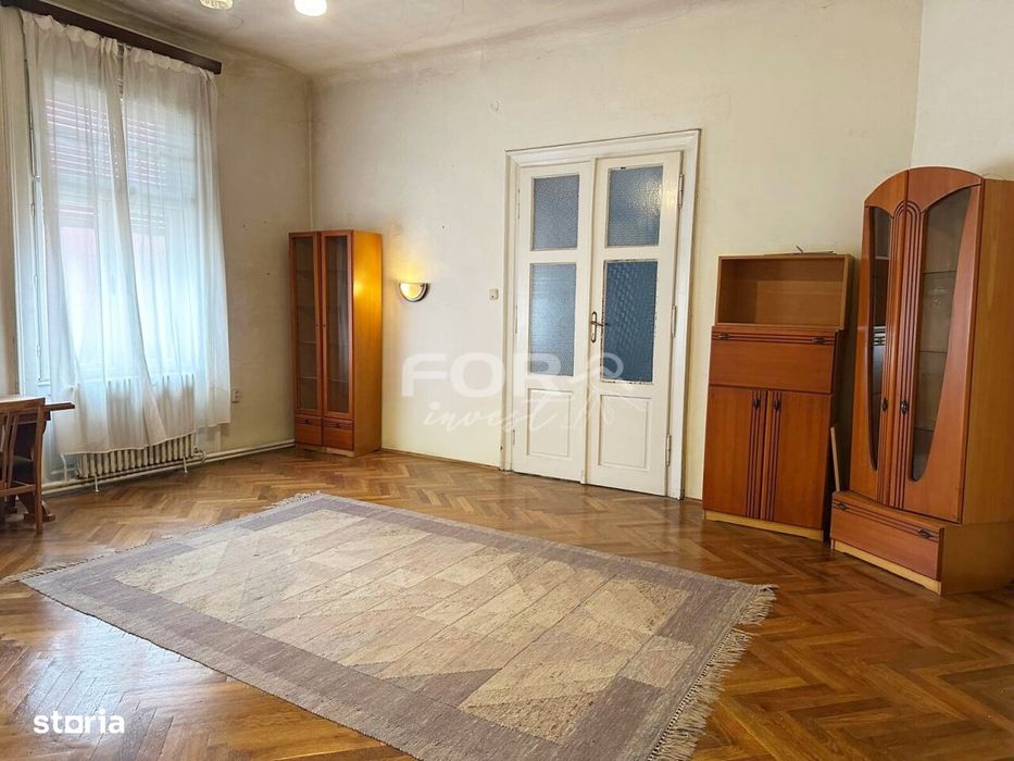 Apartament 2 camere de vanzare,cladire istorica, Piata Unirii