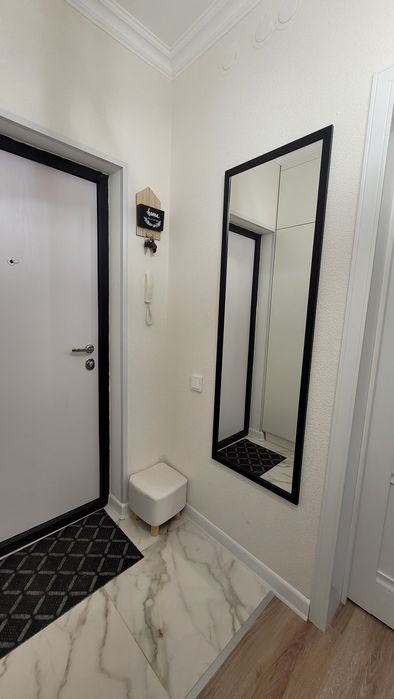 Продается настенное/ напольное зеркало 50×150 см