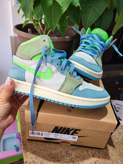 Adidași nike jordan mărimea 36