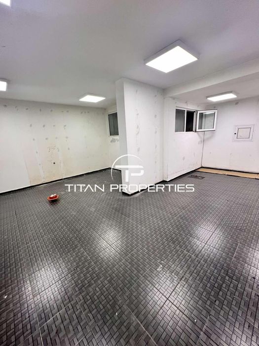 Дава се под наем Магазин в Бургас, Лазур - 120 кв.м за 1020 € - Снимка #8