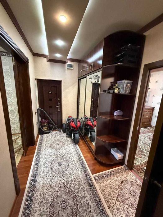 Продам 3/1/5 Юнусабад 17 . Вдоль дороги