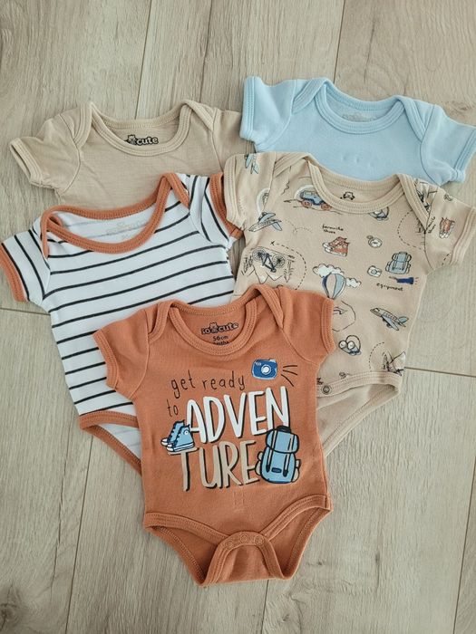 Лот от дрехи за момче, в размер 56. Включително и комлект за изписване