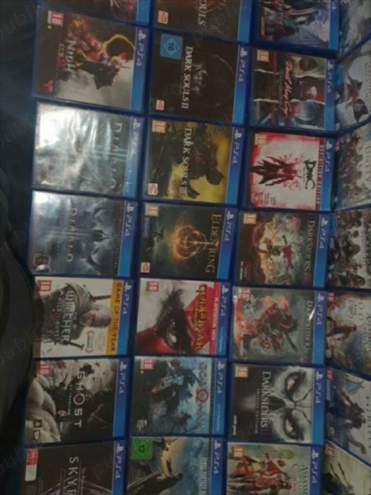 Vand Jocuri PS4 la bucata sau toate la 9999 ron
