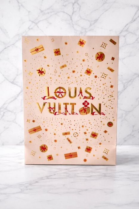 Луксозни торбички и кутии Louis Vuiton