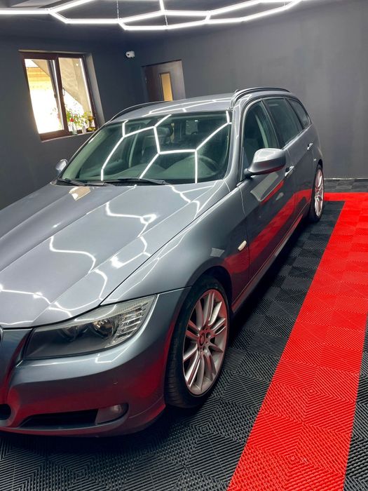 Vand BMW 320D , cutie automata ,an 2010 , 260 000km diesel, 184 hp