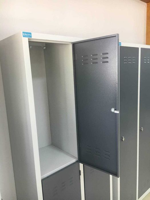 ULTIMA-Металлический шкаф для раздевалки.