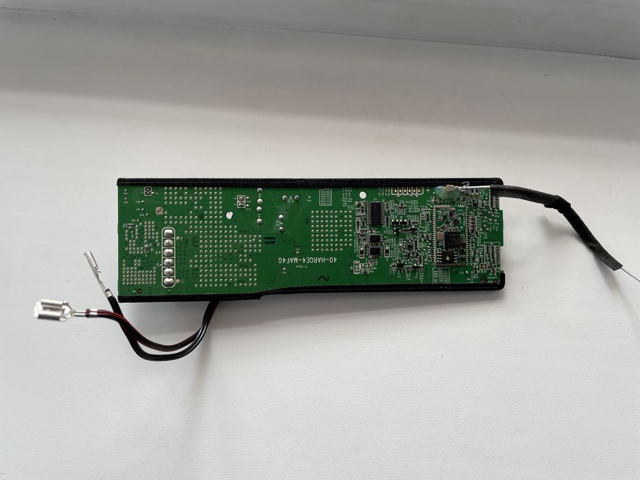 Не рабочий усилитель JBL Charge 4 TL