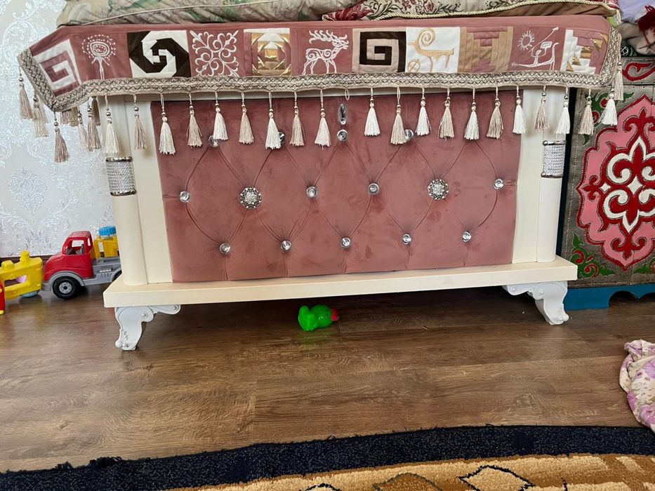 Сандык 30 000 тенге