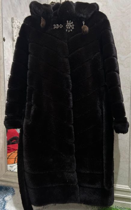 Шуба с капишоном