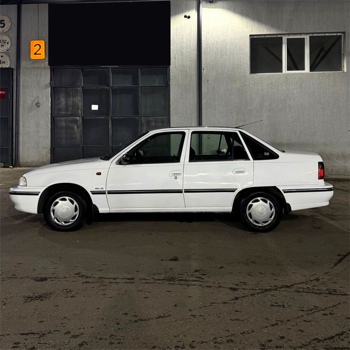 Nexia 1 Super salon srochno sotiladi