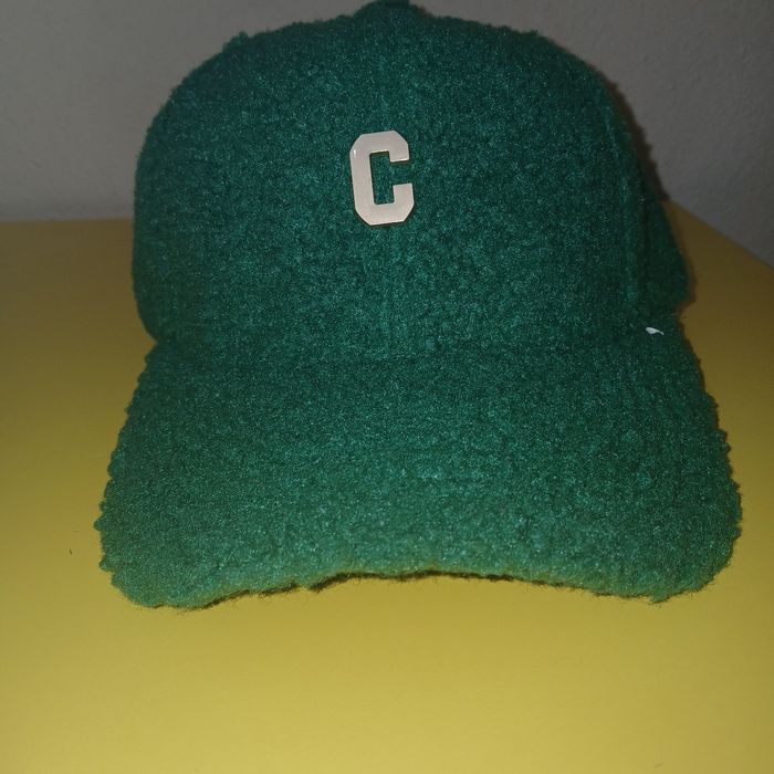 Бейсболка зелёный барашка
