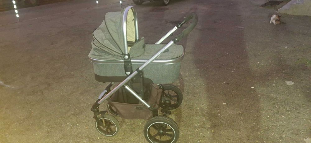 Бебешка количка Moon Nuova 3в1