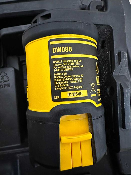 Лазер Dewalt червен лъч