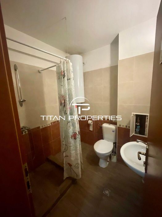 Дава се под наем Двустаен апартамент в Бургас, Възраждане - 70 кв.м за 398.82 € - Снимка #4