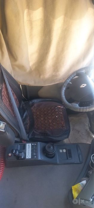 Renault Premium 460 DXi