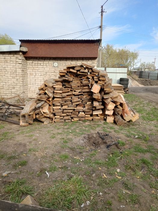 Доска, стропила , материал