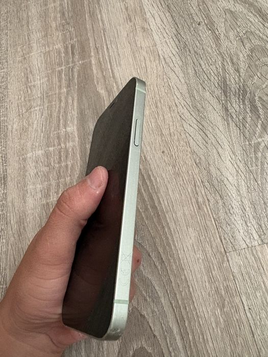Iphone 12 de vanzare
