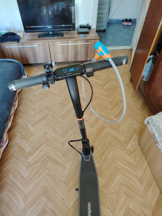 Vând monopatin Minibot