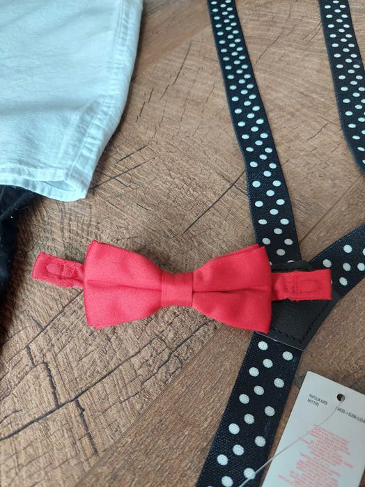 Бебешки комплект от 4 части с тиранти и папионка Waikiki 92-98см