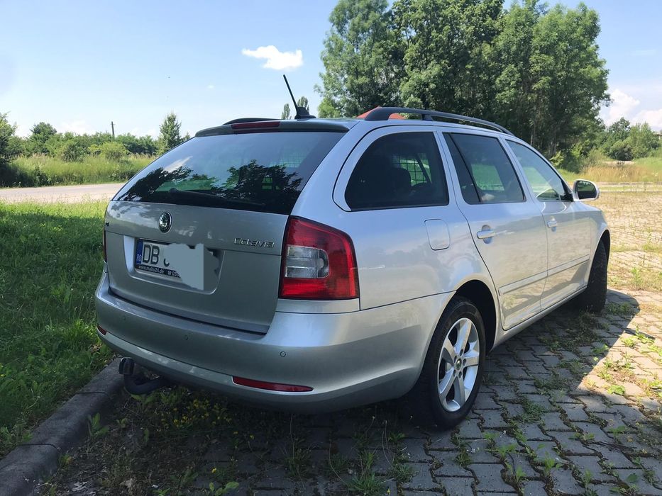 Vând skoda octavia II facelift