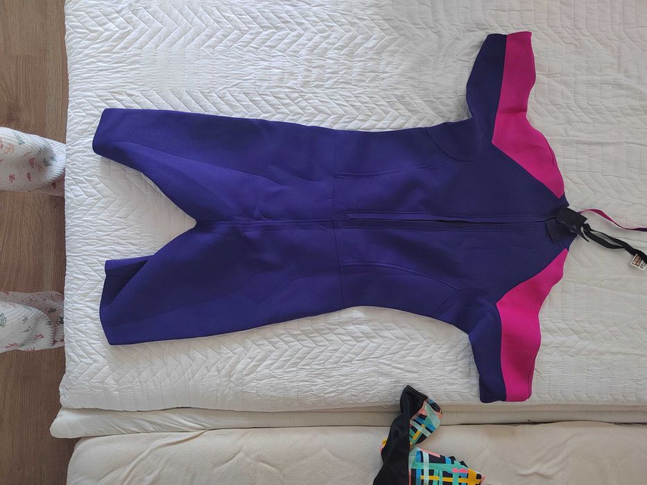 Ветроходство, неопрени и тениски