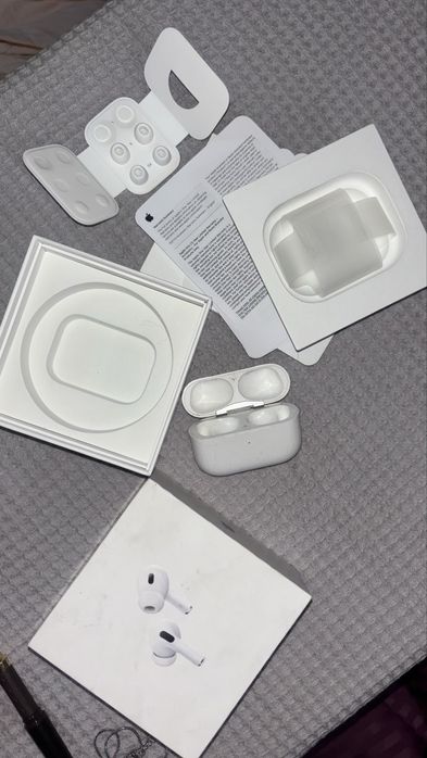 Оригинальный кейс AirPods Pro 2