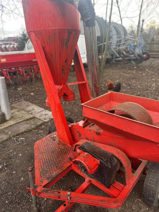 Moara ciclon Seko pe cardan