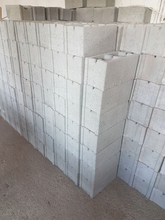 Vând bolțari vibropresati de cea mai bună calitate ...