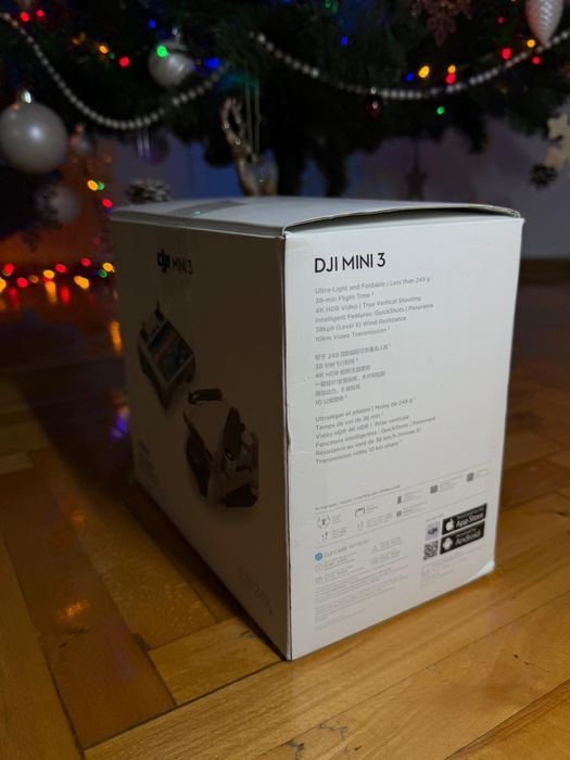 Drona DJI Mini 3 Fly More Combo 4K + Smart Controller / NOUA