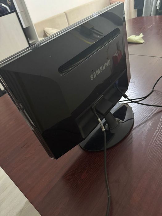 SyncMasterP2050 монитор самсунг