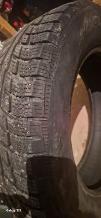 Продам шины р17 буу