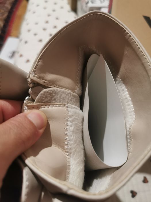 Продам детские сапоги