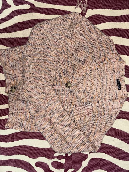 Вязаные свитера